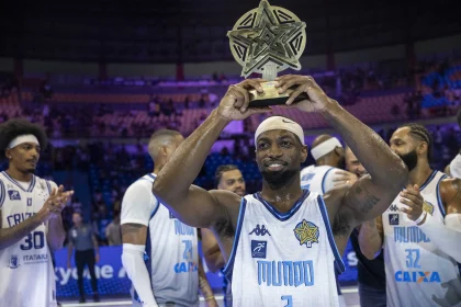 tiva Canal da Gazeta Esportiva no YouTube Siga a Gazeta Esportiva no Instagram P