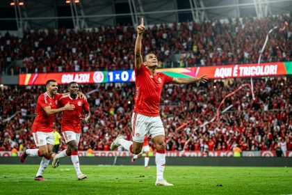 Criado com LabNews Pro