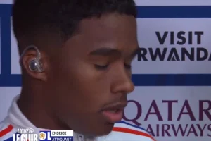 Foto colorida Endrick, do Lyon - Metrópoles