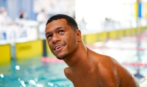 um painel especializado, com membros do Comitê Paralímpico Internacional (IPC)