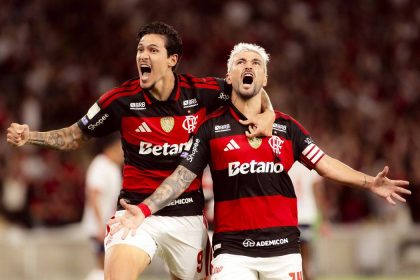 4 a 1 na Copa Libertadores. Com dois gols de Pedro, Flamengo vence Fluminense pe