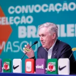 Imagem colorida do treinador da seleção brasileira, Carlo Ancelotti