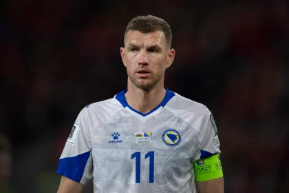 Foto colorida de Dzeko - Metrópoles