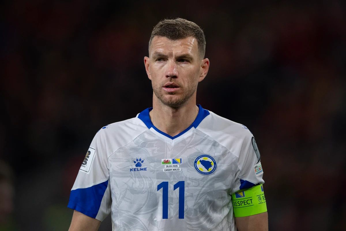Foto colorida de Dzeko - Metrópoles